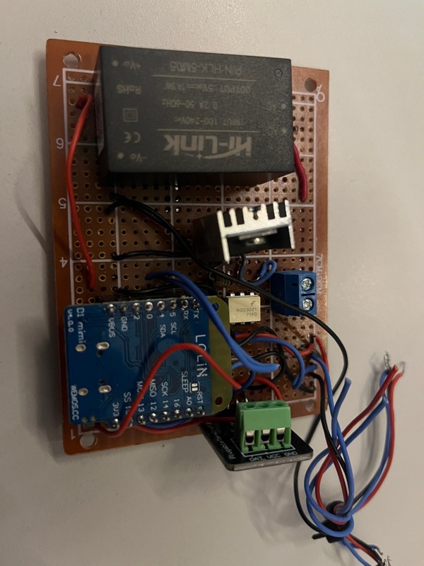 Afbeeldingslocatie: https://tweakers.net/i/LXwih8e2NVwLOhCiVdt2ZfjoBV4=/x800/filters:strip_icc():strip_exif()/f/image/O67hCcSlyZzouXlbpuqBlO44.jpg?f=fotoalbum_large