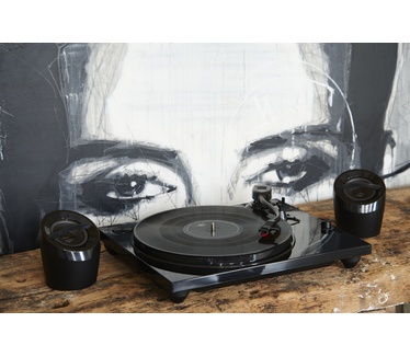 Bigben Interactive Zwarte platenspeler met twee externe speakers