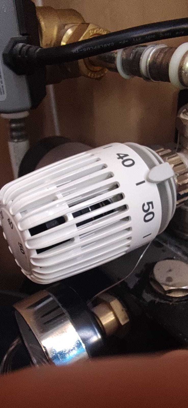 Afbeeldingslocatie: https://tweakers.net/i/Lado8EJmoDiHlHIxfIEFpCB03tE=/x800/filters:strip_icc():strip_exif()/f/image/34lcSANDXlVnajDxDgmYFvcB.jpg?f=fotoalbum_large