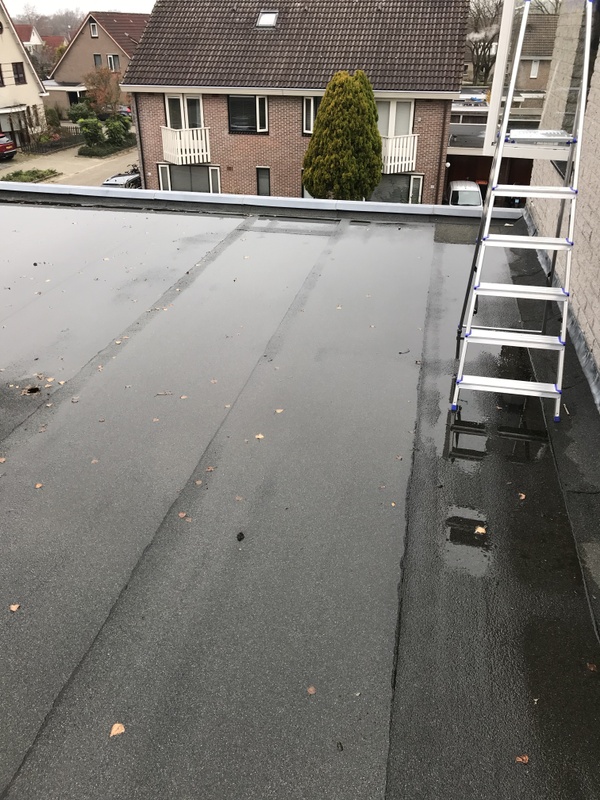 Afbeeldingslocatie: https://tweakers.net/i/LagM-5S7oc2hNuwGd52vhFkSb9w=/x800/filters:strip_icc():strip_exif()/f/image/695k8MIfPWnUwA1IZSqRz4QU.jpg?f=fotoalbum_large