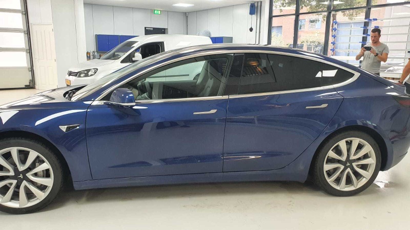 Afbeeldingslocatie: https://tweakers.net/i/LcStIwI8n8ncxL0GGeSFVWn0sPU=/800x/filters:strip_icc():strip_exif()/f/image/DSQ6f8VqVVj2XawCmXxBVu4Y.jpg?f=fotoalbum_large