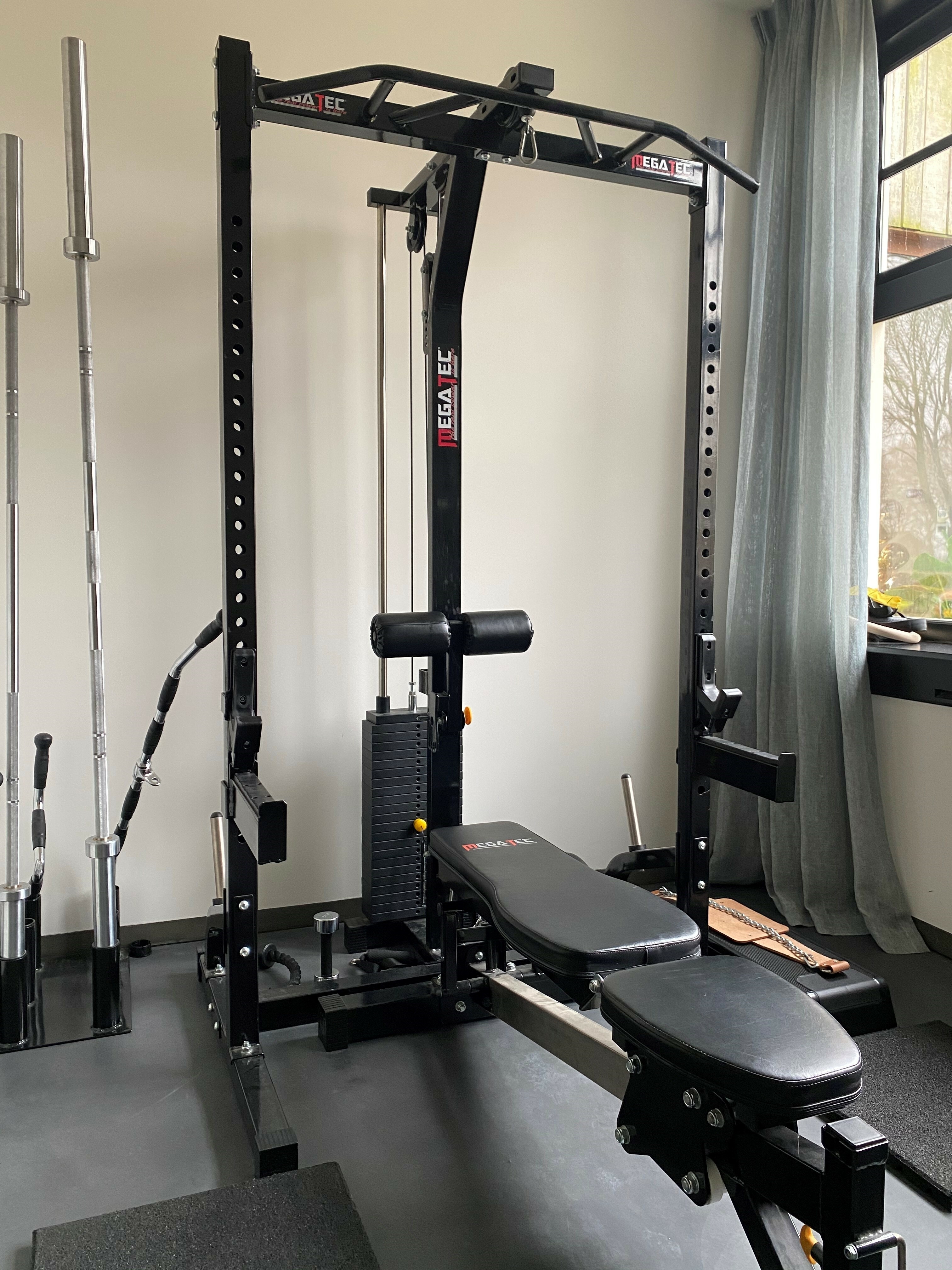 Afbeeldingslocatie: https://tweakers.net/i/Ld_DlKgIW7TI3n683eehUZzBFJA=/full-fit-in/4920x3264/filters:max_bytes(3145728):no_upscale():strip_icc():fill(white):strip_exif()/f/image/SCVjHhC9WDNIGqjVDfisyNz1.jpg?f=user_large