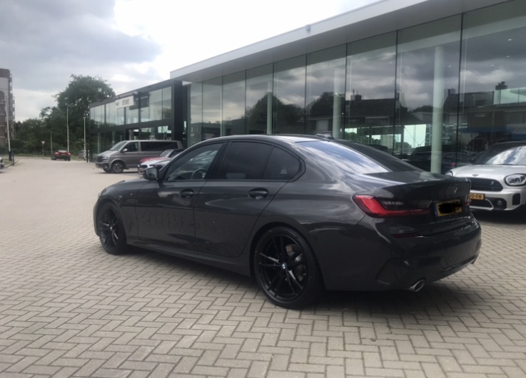 Afbeeldingslocatie: https://tweakers.net/i/LgNC1eIpNQPvWGdI3QnPK4YrVHY=/full-fit-in/4920x3264/filters:max_bytes(3145728):no_upscale():strip_icc():fill(white):strip_exif()/f/image/op2gkVUfuZNe2HctaLAFIAkp.jpg?f=user_large