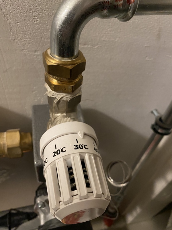 Afbeeldingslocatie: https://tweakers.net/i/LgU4ySfL-baOey8udUs6B6TLdSk=/x800/filters:strip_icc():strip_exif()/f/image/IT8GghYHKFQWbl8z0WkxD6Ox.jpg?f=fotoalbum_large