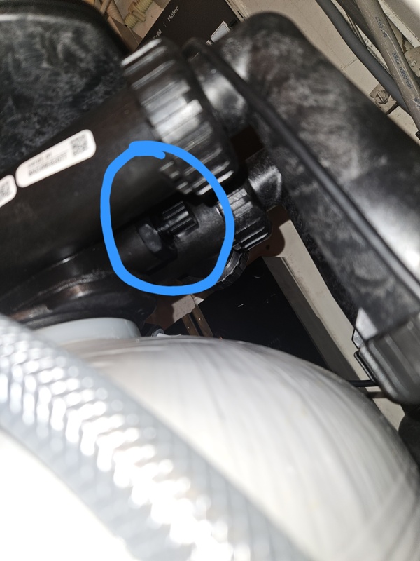 Afbeeldingslocatie: https://tweakers.net/i/LhzheSF4GtYN1kJXm1Y8_uZvBHI=/x800/filters:strip_icc():strip_exif()/f/image/3IbHjWnJ5kSNeIqyZnKvbMbT.jpg?f=fotoalbum_large