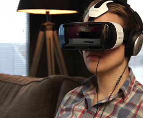 Gear VR op hoofd