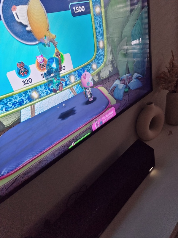 Afbeeldingslocatie: https://tweakers.net/i/LkHkYQkCc4tmP8X3Cw1zko3HGxM=/x800/filters:strip_icc():strip_exif()/f/image/LK0iib1rGY1eNvQAY7RuUMos.jpg?f=fotoalbum_large