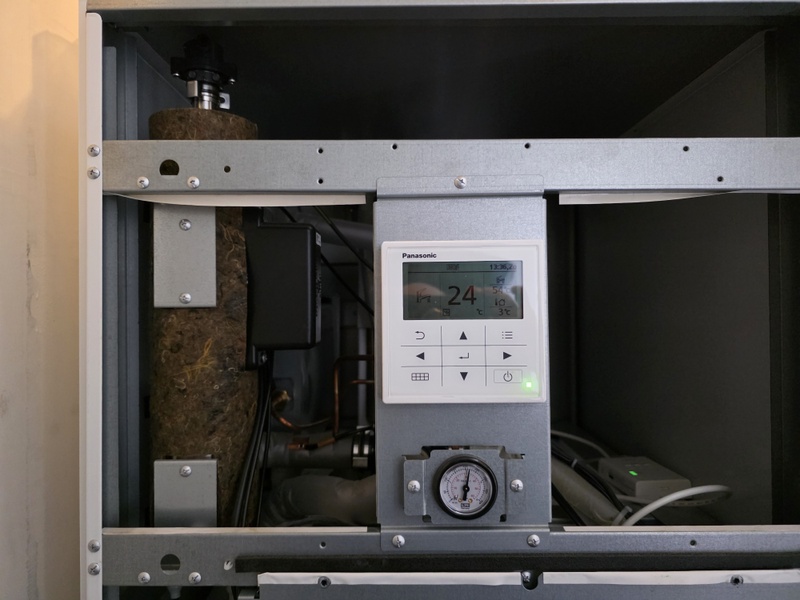 Afbeeldingslocatie: https://tweakers.net/i/LkW9m51tQOUNdlslCiFwVqOlOxw=/800x/filters:strip_icc():strip_exif()/f/image/0gkLTO02d96LuOJI97u7OfTs.jpg?f=fotoalbum_large