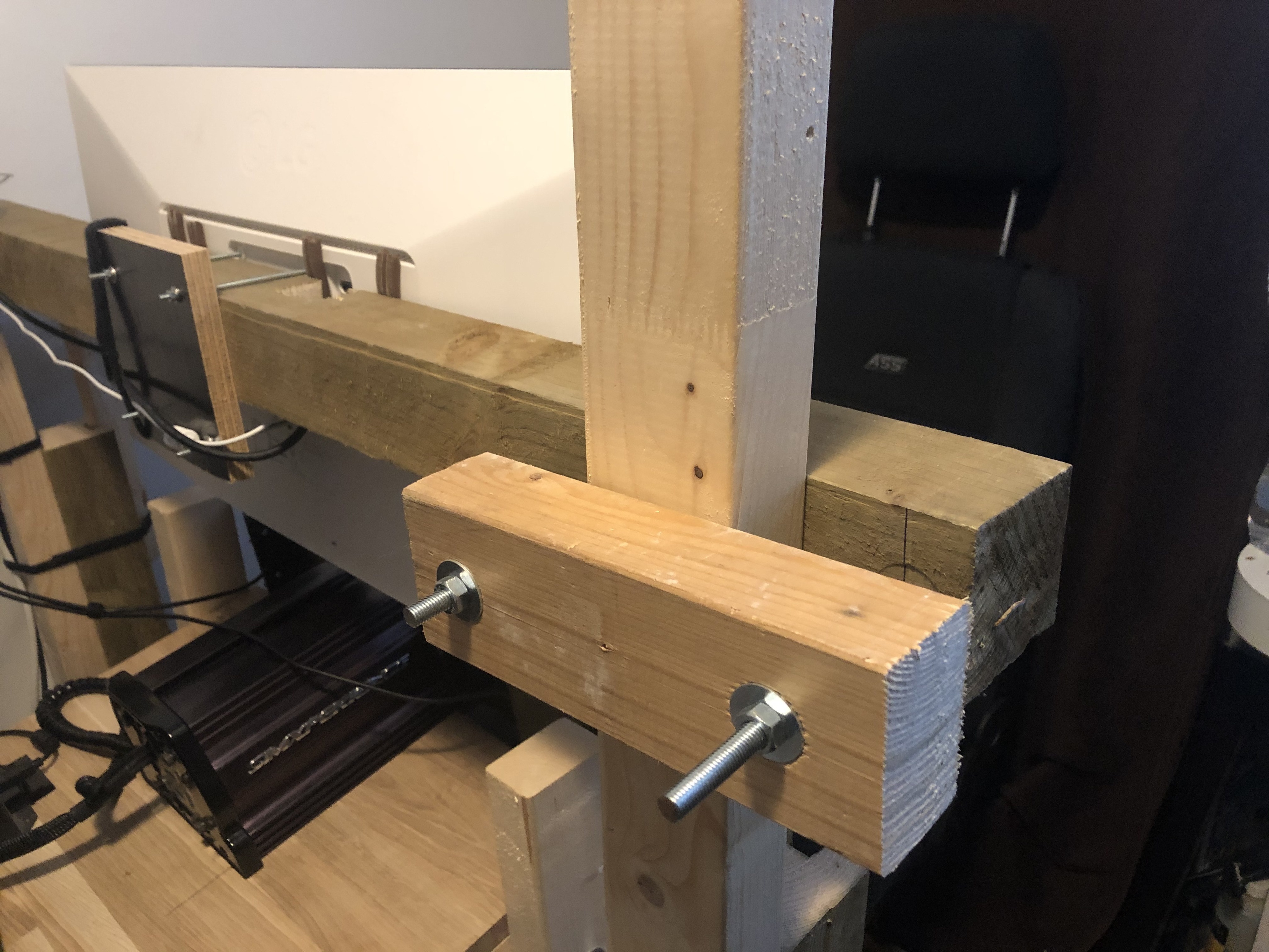 Afbeeldingslocatie: https://tweakers.net/i/Lkbzduh6TlLCOmzGyZJOWMXpaN0=/full-fit-in/4920x3264/filters:max_bytes(3145728):no_upscale():strip_icc():fill(white):strip_exif()/f/image/LIRGlC4brlGFvOqc6kLciRB9.jpg?f=user_large