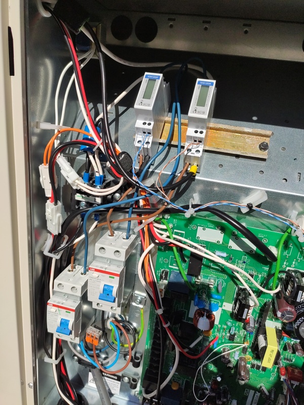 Afbeeldingslocatie: https://tweakers.net/i/Ll7ZL5EMzQpBu0ukVwrK8llYeyo=/x800/filters:strip_icc():strip_exif()/f/image/UQXTnKeFKmkvT5XgQxFttJyZ.jpg?f=fotoalbum_large