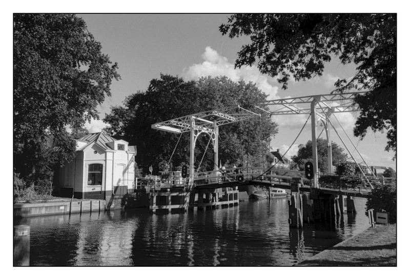 Afbeeldingslocatie: https://tweakers.net/i/Ll8jb-_VVEyOq_FsiqQwNNz-zlg=/800x/filters:strip_icc():strip_exif()/f/image/f8GJPbrtaedAcFzjeTZPEiXs.jpg?f=fotoalbum_large