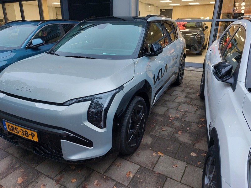 Afbeeldingslocatie: https://tweakers.net/i/LnoLAH45lOMkhBudqZsAjuXZXNk=/800x/filters:strip_icc():strip_exif()/f/image/RJCMxIJVJrJEtWYYgYLYSsLH.jpg?f=fotoalbum_large