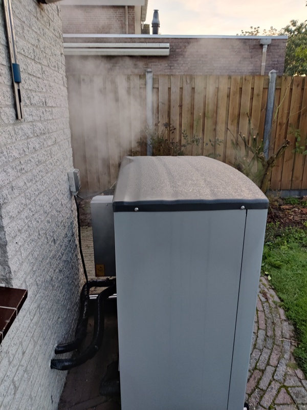 Afbeeldingslocatie: https://tweakers.net/i/Lns43h5AaTRdA3F86N0FOzX6iek=/x800/filters:strip_icc():strip_exif()/f/image/tADqpQl1mmXnrJTmMVoQhbvS.jpg?f=fotoalbum_large