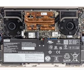 Dell XPS 13 9320 Lenovo Slim 9