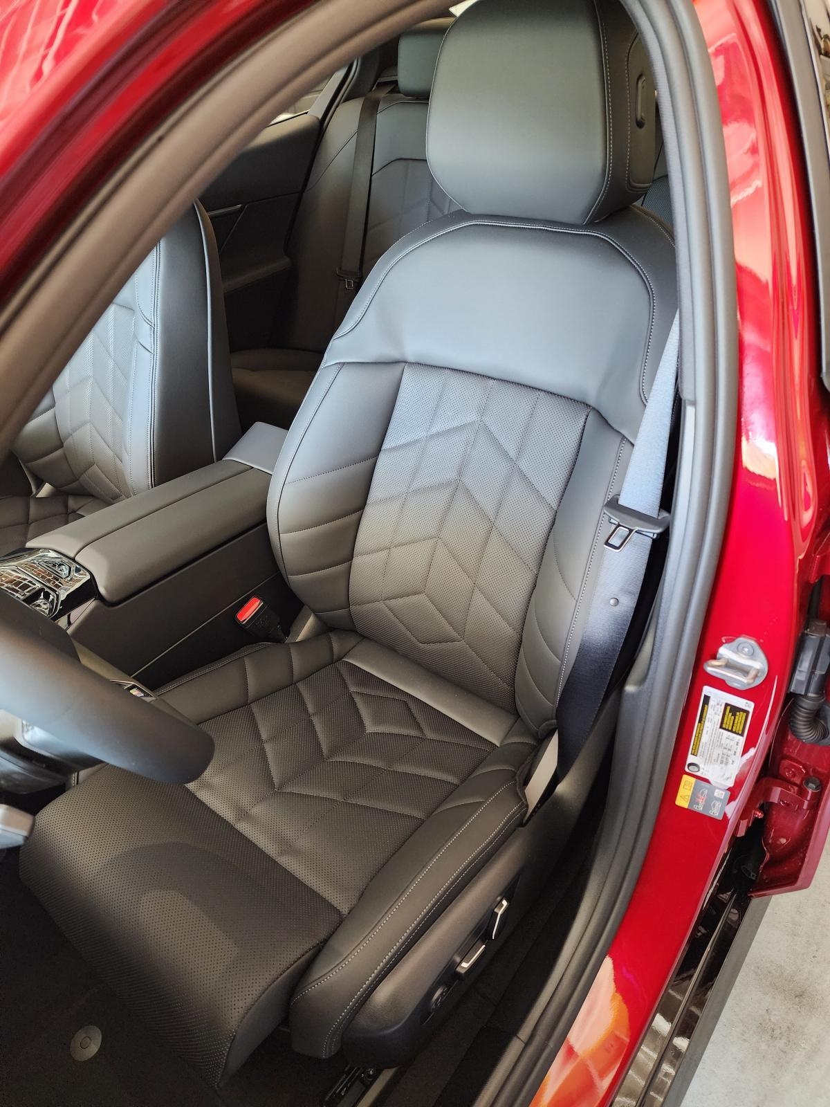 Afbeeldingslocatie: https://tweakers.net/i/LpOaK0UHLF_71Rl_oP7yTH3BDkg=/fit-in/4920x3264/filters:max_bytes(3145728):no_upscale():strip_icc():strip_exif()/f/image/d6gmkrBB37Hym0gkR1aicomz.jpg?f=user_large