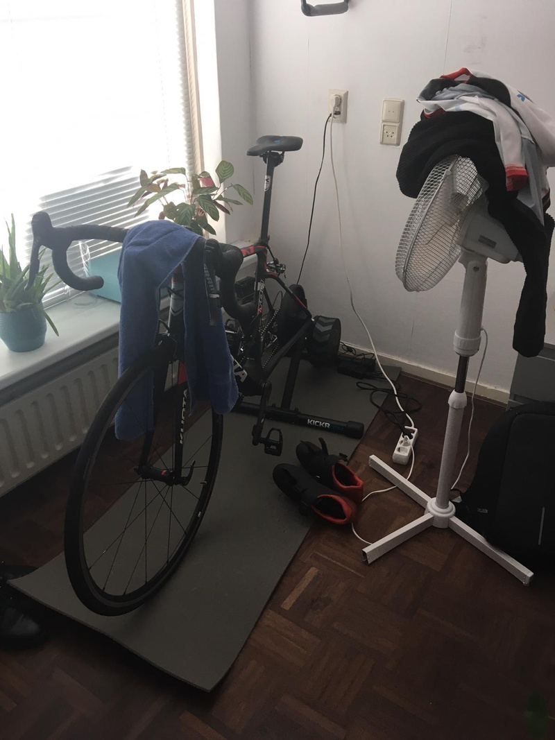 Afbeeldingslocatie: https://tweakers.net/i/LpQQmyjsONnoiMkc6o2PongQxzg=/800x/filters:strip_icc():strip_exif()/f/image/IbchtCzIfU4CDheBy4Y0cDgG.jpg?f=fotoalbum_large