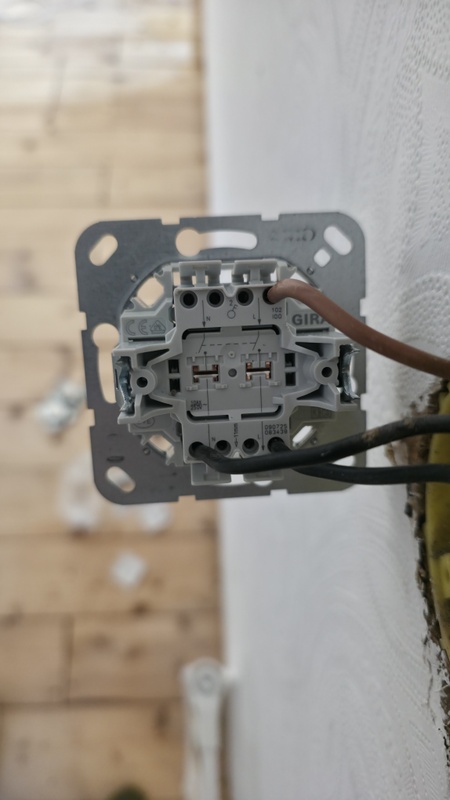 Afbeeldingslocatie: https://tweakers.net/i/LpfOd_fF-q7dwrHMjajyK8bwbOQ=/x800/filters:strip_icc():strip_exif()/f/image/L2bXzLEYGp6MD2n8Aivtboh4.jpg?f=fotoalbum_large