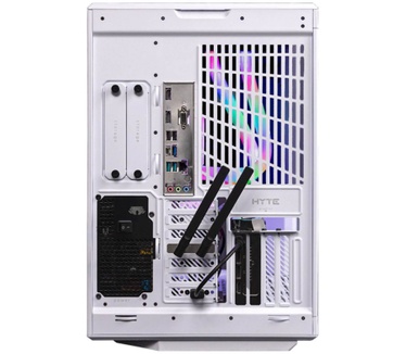 ExtremeGamer Hyte Edition Hyte Edition Intel Core i7-14700KF - 64 GB - 2 TB - RTX 5070 Ti Wit