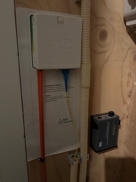 Afbeeldingslocatie: https://tweakers.net/i/Lt6ZpaZjnTgmdRBOjnt9t9ysGQQ=/fit-in/4920x3264/filters:max_bytes(3145728):no_upscale():strip_icc():strip_exif()/f/image/UnfAgmy2BqaK6XY42O569PVb.jpg?f=user_large