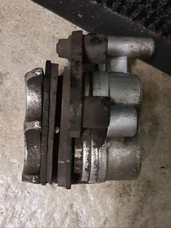 Afbeeldingslocatie: https://tweakers.net/i/LuwqEKrEN_4NZleF45_MP41GkBE=/full-fit-in/4920x3264/filters:max_bytes(3145728):no_upscale():strip_icc():fill(white):strip_exif()/f/image/uA4ELICyT2rBraSyu4Ux3X0Z.jpg?f=user_large