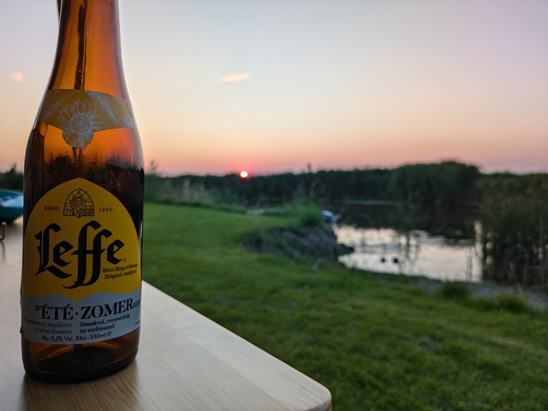 Afbeeldingslocatie: https://tweakers.net/i/LvsxI3GyXfjJVt5zBA1Y--I8cTo=/800x/filters:strip_icc():strip_exif()/f/image/RB8r5nSU15Oq3AL2c8yScquB.jpg?f=fotoalbum_large