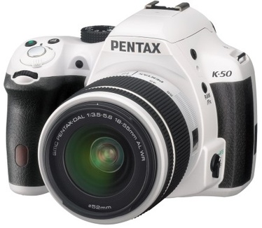 Pentax K-50 + smc DA 18-55 mm f/3.5-5.6 AL WR + DA 50-200 mm F4-5.6 ED WR Wit