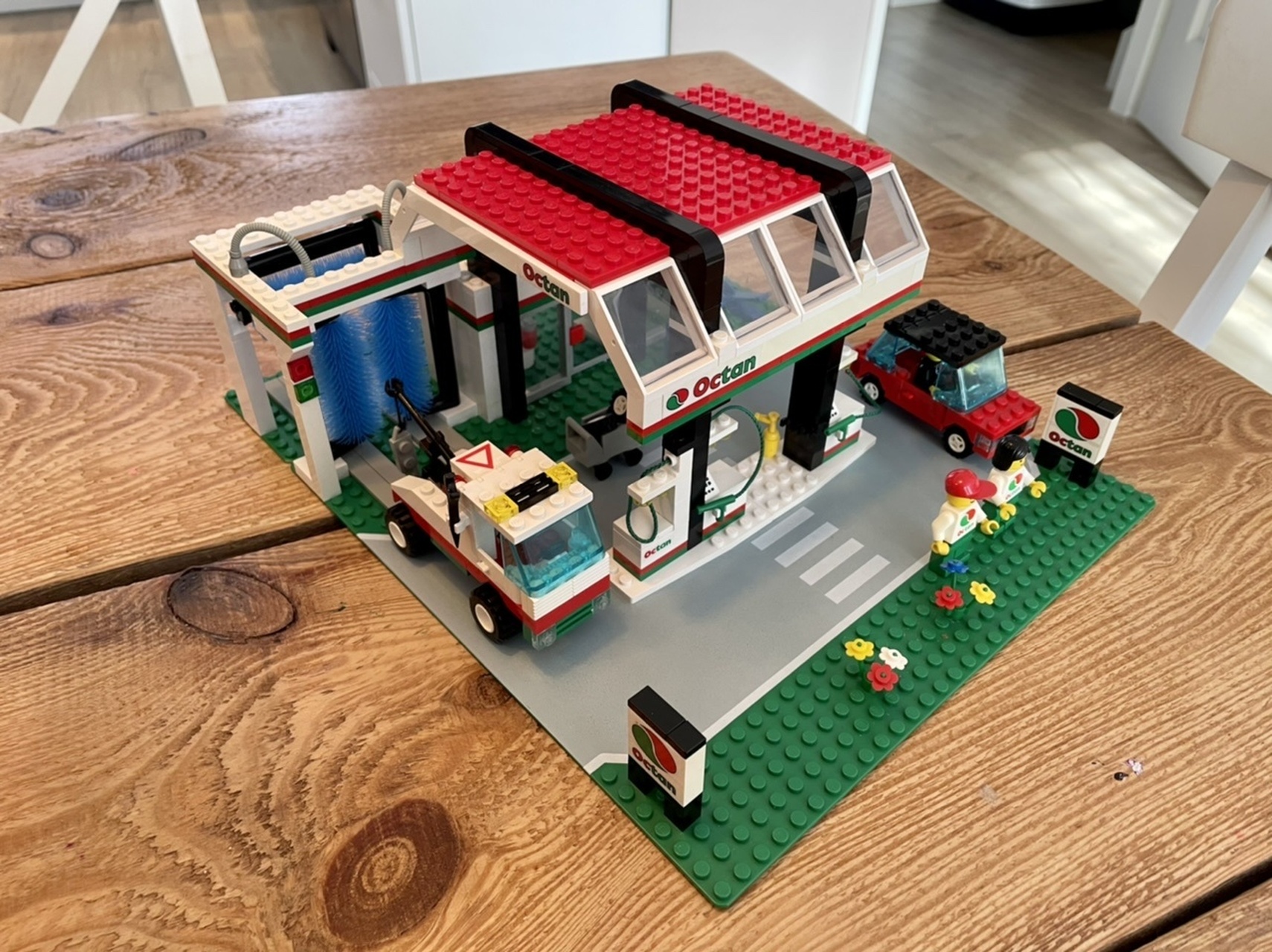 Afbeeldingslocatie: https://tweakers.net/i/LzAxN0Tq8S1MNJiaTLwCqAmw48E=/full-fit-in/4920x3264/filters:max_bytes(3145728):no_upscale():strip_icc():fill(white):strip_exif()/f/image/JuyhhwuxJ65R552sTbhMgL4n.jpg?f=user_large