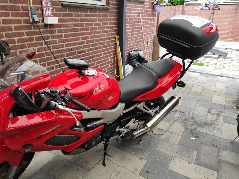 Afbeeldingslocatie: https://tweakers.net/i/M-ufGSK3oi4AEPwJ41UV9BMQKXM=/800x/filters:strip_icc():strip_exif()/f/image/sV5o16PuiiBRkTgxkYZxHJY0.jpg?f=fotoalbum_large
