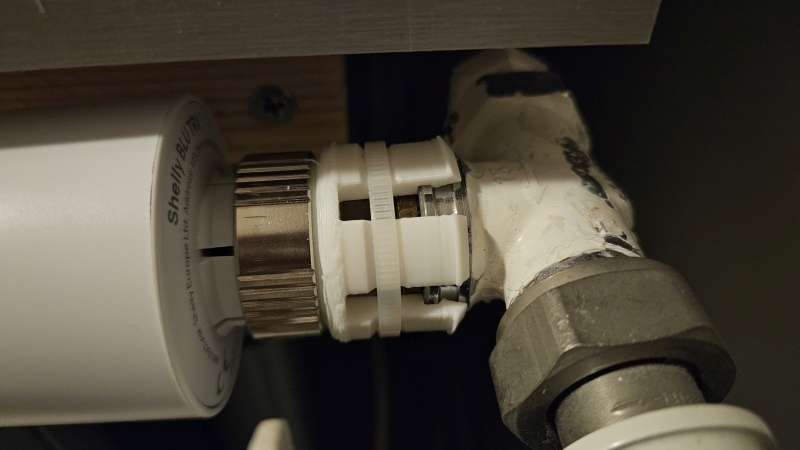 Afbeeldingslocatie: https://tweakers.net/i/M-ymnVv1qY1pNSjF0R6j9tgwWEM=/fit-in/4920x3264/filters:max_bytes(3145728):no_upscale():strip_icc():strip_exif()/f/image/Goo363G9FPU2ud8r4NXzEFpl.jpg?f=user_large