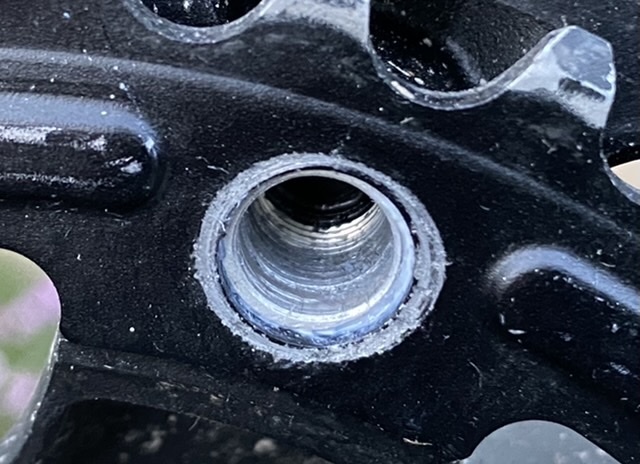 Afbeeldingslocatie: https://tweakers.net/i/M3cArQ_TsPEgiKb5fCU1FC0sboI=/full-fit-in/4920x3264/filters:max_bytes(3145728):no_upscale():strip_icc():fill(white):strip_exif()/f/image/GVjzxCFyOS03OIPFdD0jAULr.jpg?f=user_large