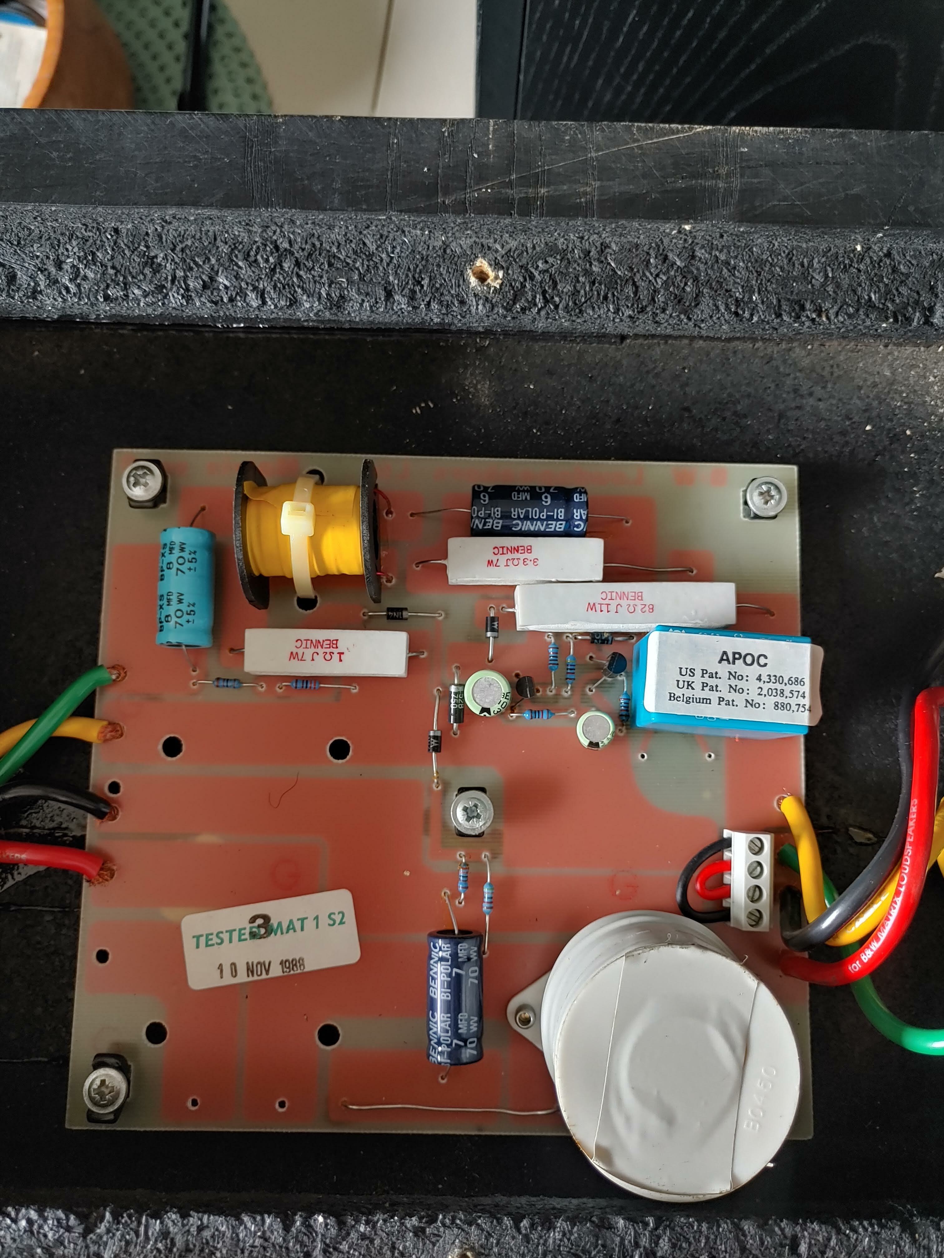 Afbeeldingslocatie: https://tweakers.net/i/M5AlvpJCw-zC-ZcGJNlwRyz0bs8=/full-fit-in/4920x3264/filters:max_bytes(3145728):no_upscale():strip_icc():fill(white):strip_exif()/f/image/U4Fkzx3H4suKM6myCNcN6uRH.jpg?f=user_large