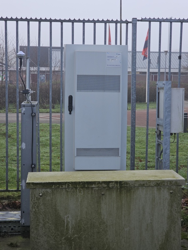 Afbeeldingslocatie: https://tweakers.net/i/MDyBYHxjMAuQz5ni0U3UD2iFzRM=/x800/filters:strip_icc():strip_exif()/f/image/NFrBrpcPmTV3PK42a23PqxFh.jpg?f=fotoalbum_large