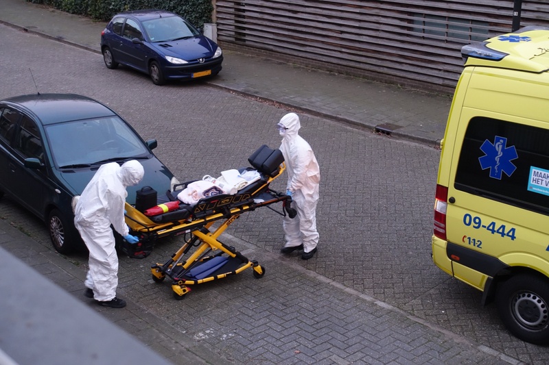 Afbeeldingslocatie: https://tweakers.net/i/MEWJTIVSMPzyDKotY5o46DXhzE0=/800x/filters:strip_icc():strip_exif()/f/image/ClzP7uDNKYK46X0UZWEEmCdA.jpg?f=fotoalbum_large