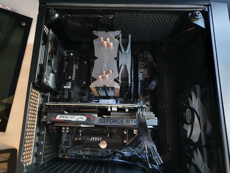 Afbeeldingslocatie: https://tweakers.net/i/MEf_Sh1Ie07N6dldcHzcD2EqKyo=/800x/filters:strip_icc():strip_exif()/f/image/uLhjAWOtCmBcZscBIav8FClR.jpg?f=fotoalbum_large