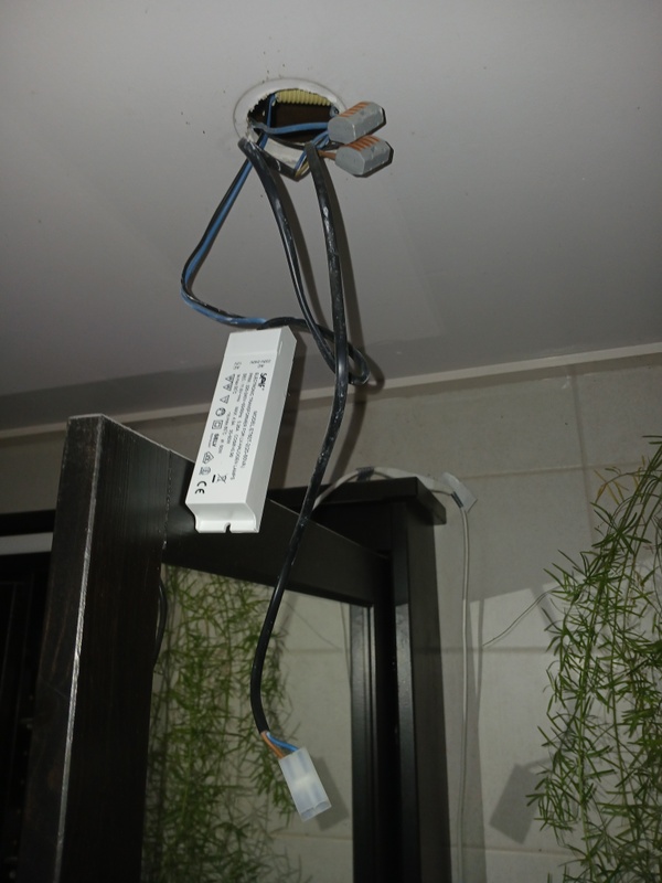 Afbeeldingslocatie: https://tweakers.net/i/MFsQTD0WPfJ__7lasvR87Ei96pQ=/x800/filters:strip_icc():strip_exif()/f/image/oQcWt5FcUhicur06JLRhRDBr.jpg?f=fotoalbum_large