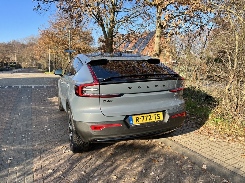 Afbeeldingslocatie: https://tweakers.net/i/MIYEX1zHEJ6ljuL7uD-6V0MH4Ko=/800x/filters:strip_icc():strip_exif()/f/image/k1916llDLbknPywl9FNVBzaq.jpg?f=fotoalbum_large