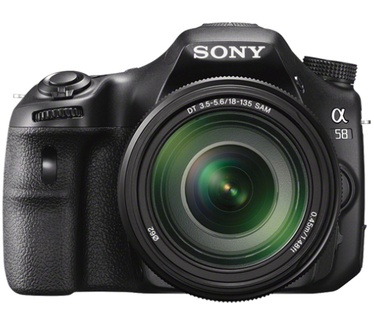 Sony Alpha A58K + 18-55 mm F3.5-5.6 SAM II Zwart