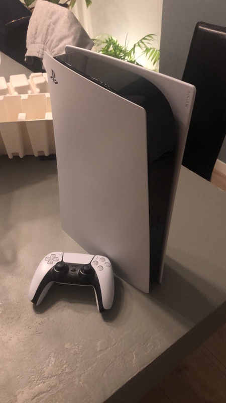 Afbeeldingslocatie: https://tweakers.net/i/MJYQzGLltLZ3x8Kasd6cDm_zgJk=/x800/filters:strip_icc():strip_exif()/f/image/RR5UjDgvImaCtdeVtlNwUQvD.jpg?f=fotoalbum_large