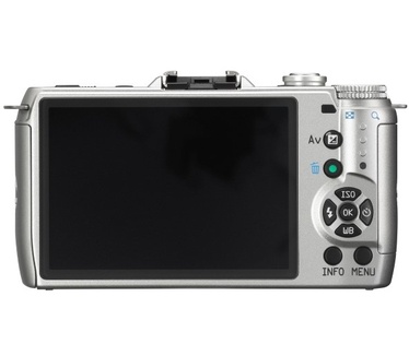 Pentax Q7 + 5-15mm f/2.8-4.5 & 15-45mm f/2.8 Zilver
