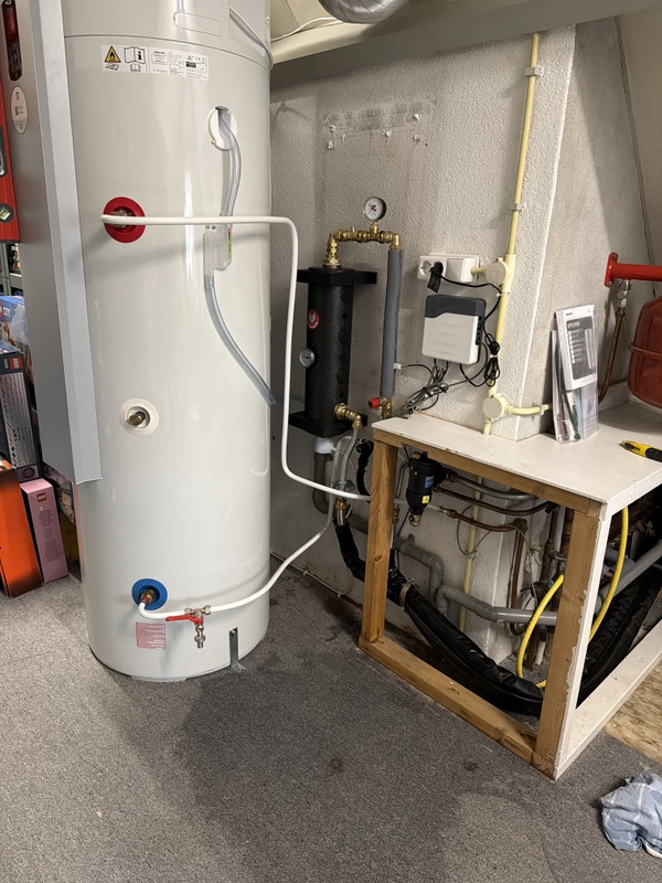 Afbeeldingslocatie: https://tweakers.net/i/MKXbhpAbeU6eSPdltCSmRnUaquY=/x800/filters:strip_icc():strip_exif()/f/image/48JoBsjZdbWZNCFJ3p5PEI6c.jpg?f=fotoalbum_large