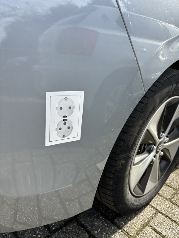 Afbeeldingslocatie: https://tweakers.net/i/MLq5Pjm25PRvSUTfwbBcCLWr0fI=/x800/filters:strip_icc():strip_exif()/f/image/nIhakKtEYyADuCzKbSx6w9XD.jpg?f=fotoalbum_large