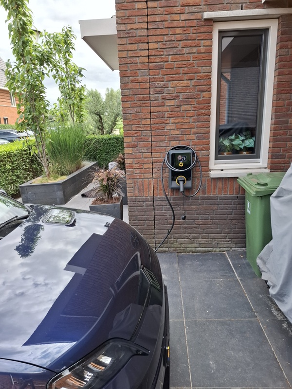 Afbeeldingslocatie: https://tweakers.net/i/MM-KXbyz3jIX2REs88EGdFiId_4=/x800/filters:strip_icc():strip_exif()/f/image/QbuzulafH9j2x1cnE47bmRtn.jpg?f=fotoalbum_large