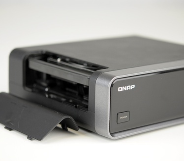 Qnap NMP-1000