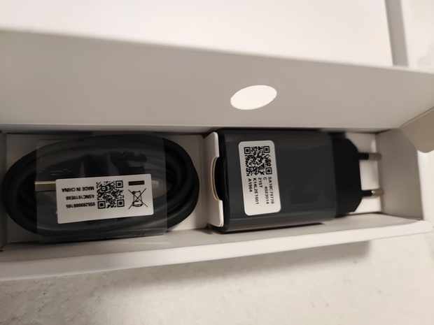 https://tweakers.net/i/MRpGX-NCTfMjNEmSwaBkaOYrgMA=/620x/filters:strip_icc():strip_exif()/m/395102/1MNJYZ3wFO6jreP2r4XVDRw0hm9iNqxYtNue99ptVfD6i1YTTT.jpeg?f=620xauto
