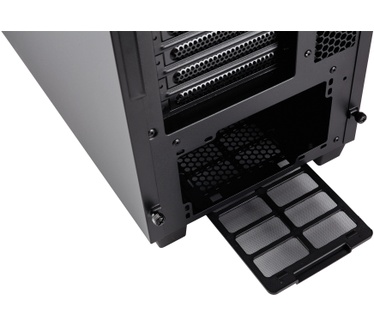 Corsair Carbide Series 270R Window