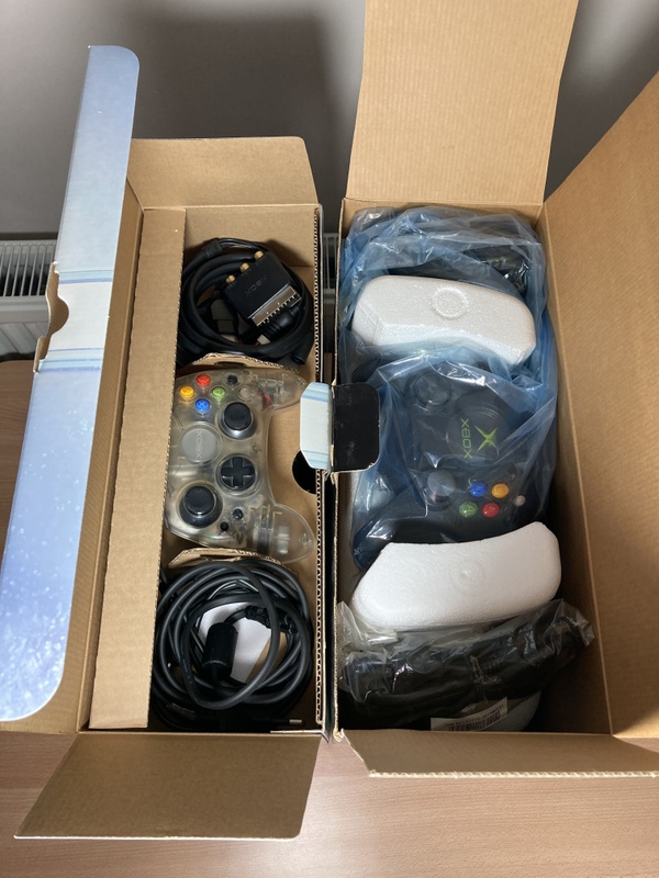 Afbeeldingslocatie: https://tweakers.net/i/MTHHKGQ-hlp0n6rB11ZKj0p-jV0=/x800/filters:strip_icc():strip_exif()/f/image/NHhbg2MWAK0O64aAVTO3vP2x.jpg?f=fotoalbum_large