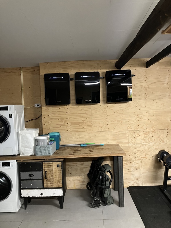 Afbeeldingslocatie: https://tweakers.net/i/MUffa6vctHc4Ksk3rxXnFvMWKio=/x800/filters:strip_icc():strip_exif()/f/image/lAepXoksMOhzUo1wRhf5pgrc.jpg?f=fotoalbum_large