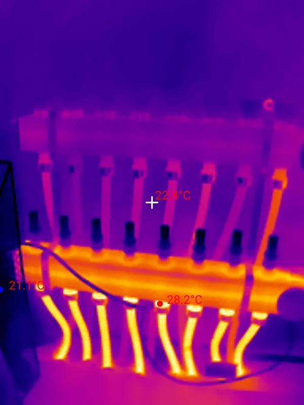 Afbeeldingslocatie: https://tweakers.net/i/MVp3bpq3zNhuKZYsjywBoWyOlWk=/x800/filters:strip_icc():strip_exif()/f/image/g66qUGxamFMcHGVs4fQUkaKg.jpg?f=fotoalbum_large
