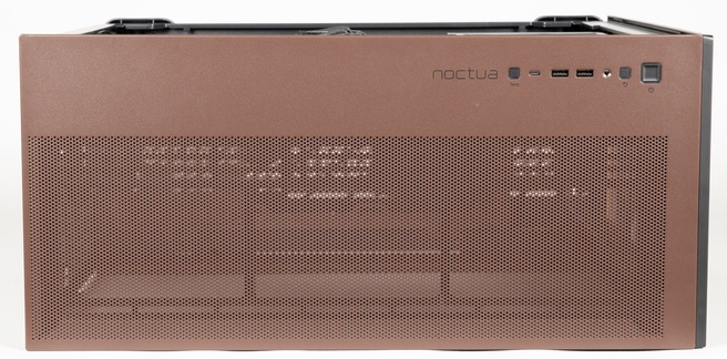 Antec Flux Pro Noctua Edition poorten zonder covers