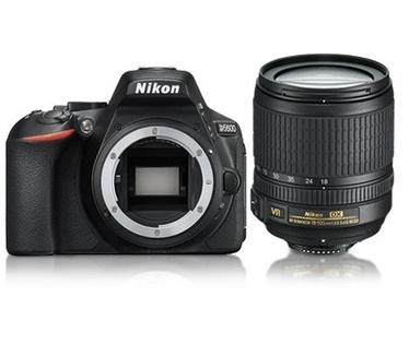 Nikon D5600 + AF-S DX 18-105mm G ED VR